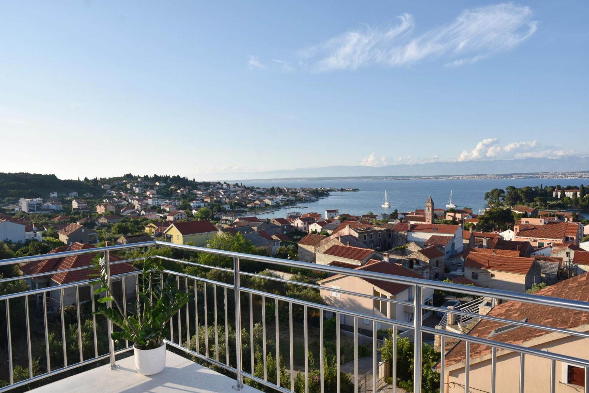 Villa Ana Preko Eksteriør billede